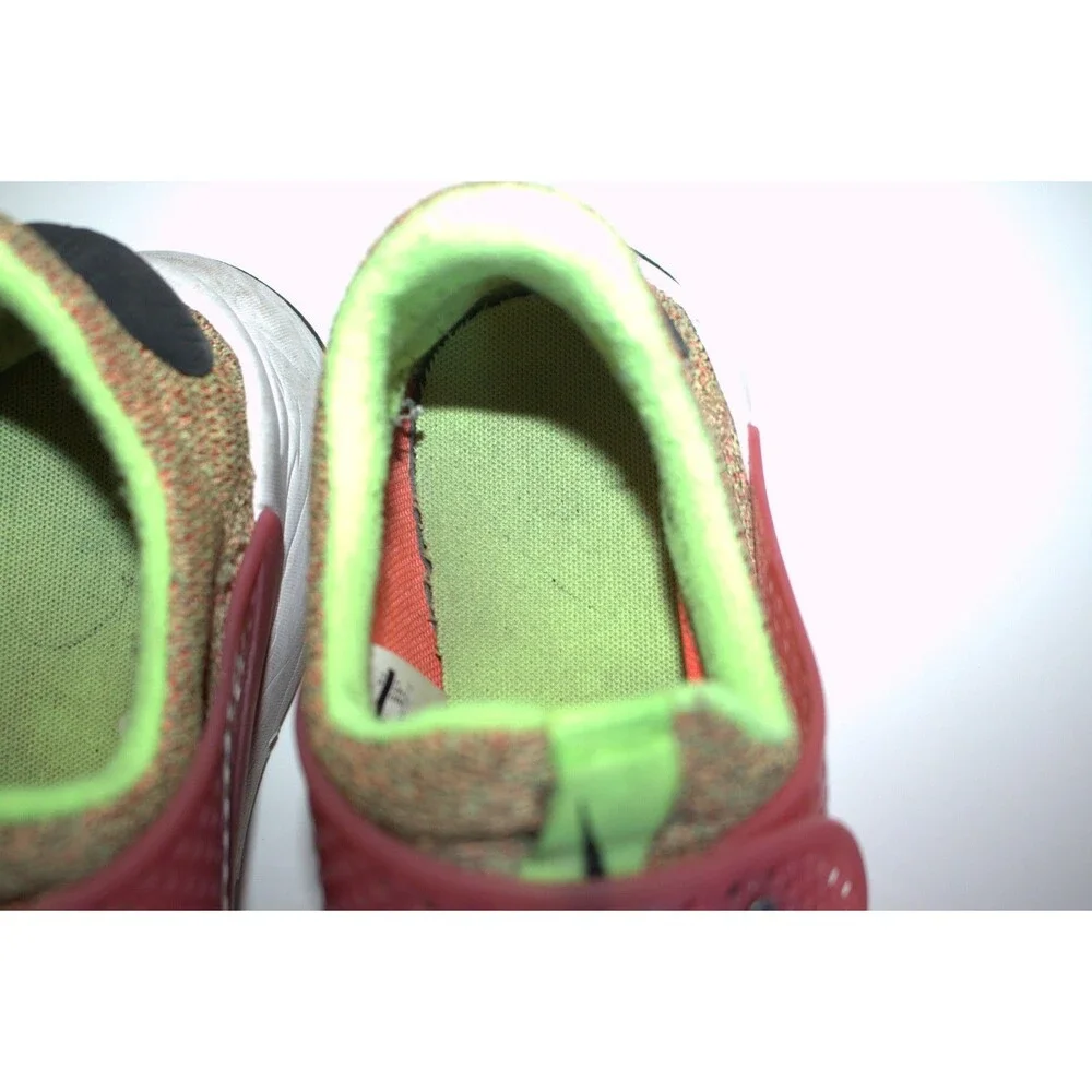 NIKE Sock Dart Ghost Green/Watermelon Multicolor Women's Size‎ 10